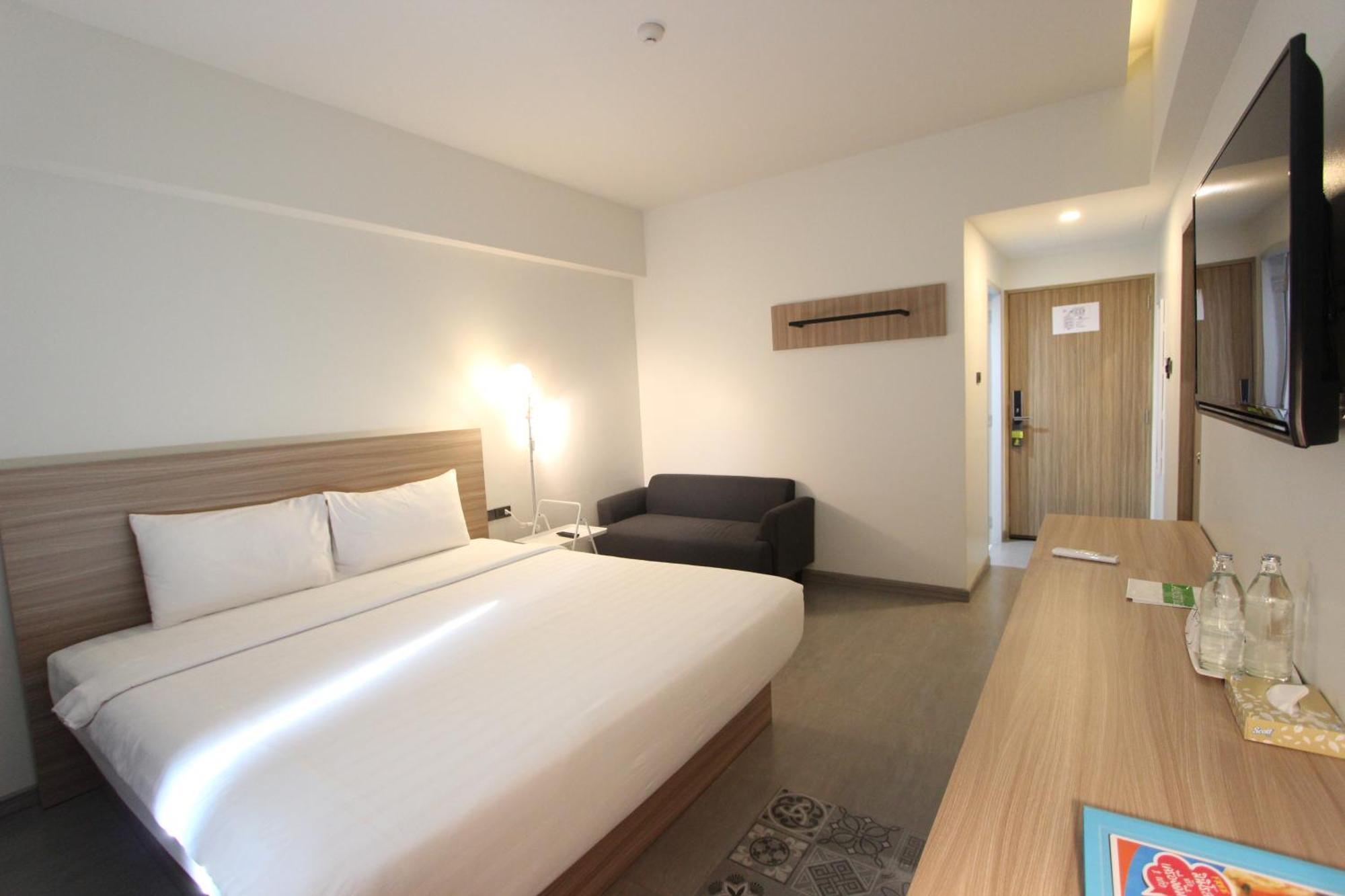 Mgrand Hotel Roi Et Bagian luar foto