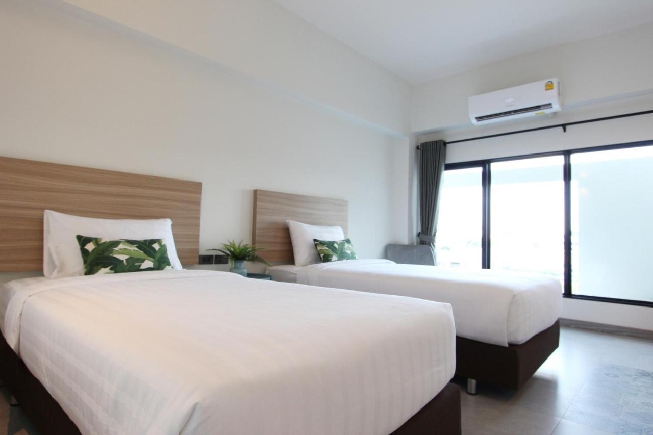 Mgrand Hotel Roi Et Bagian luar foto