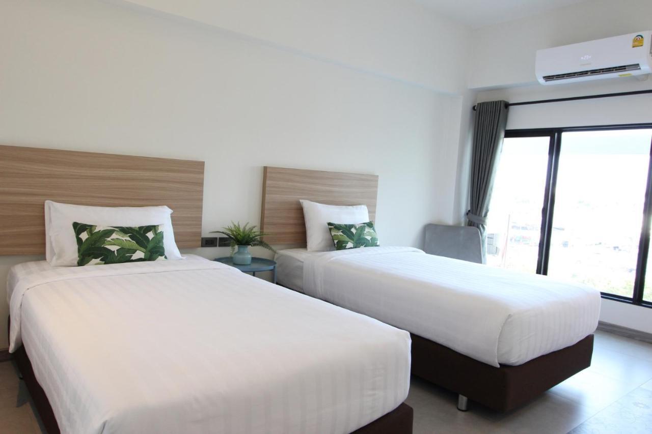 Mgrand Hotel Roi Et Bagian luar foto