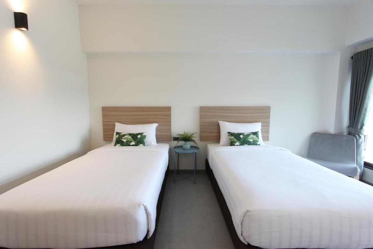 Mgrand Hotel Roi Et Bagian luar foto