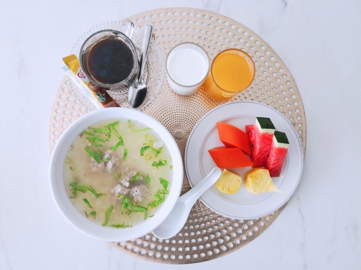 Mgrand Hotel Roi Et Bagian luar foto